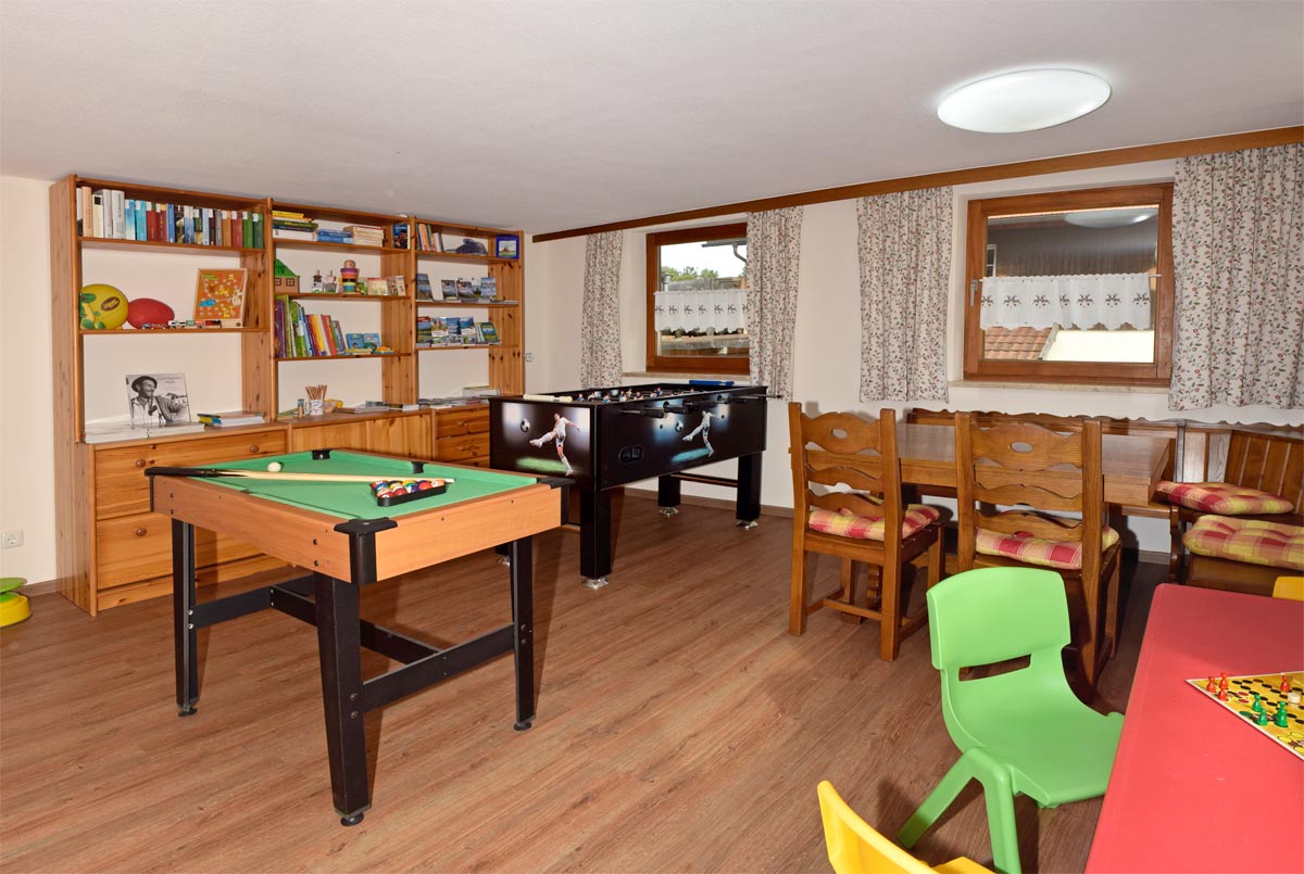 Großes Spielezimmer, ideal bei schlechtem Wetter